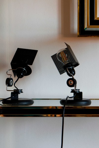 Pair of metal table lamps Lamperti design
