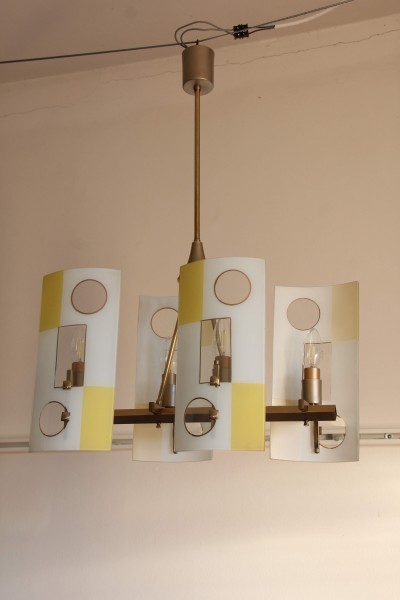 Lampadario anni '50  in ottone con vetri serigrafati