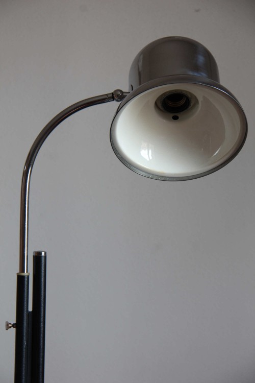 Floor lamp in the style of Reggiani,...