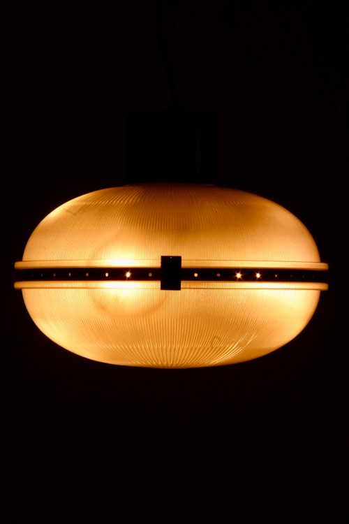 Lampadario a sospensione space age...