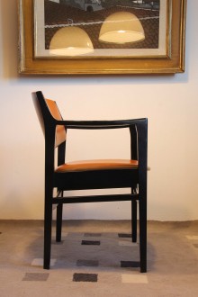 Poltroncina italiana anni '70 in legno e Sky 2