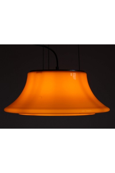 Lampada a sospensione sullo stile di Arteluce