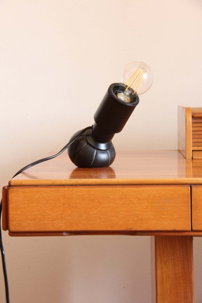Lampada da tavolo Arteluce modello 600/G design Gino Sarfatti