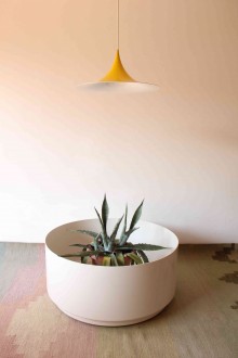 Round pot holder model 4586 design Anna Castelli Ferrieri...