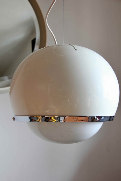 Lampadario in metallo laccato space age, produzione italiana anni '70