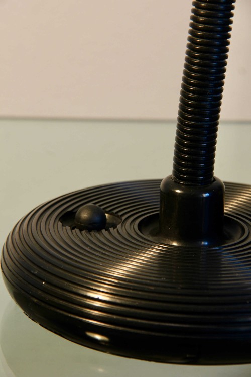 Hebi table lamp with base design Isao...
