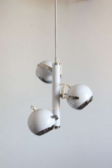 Three adjustable light space age chandelier, 1970s. 2