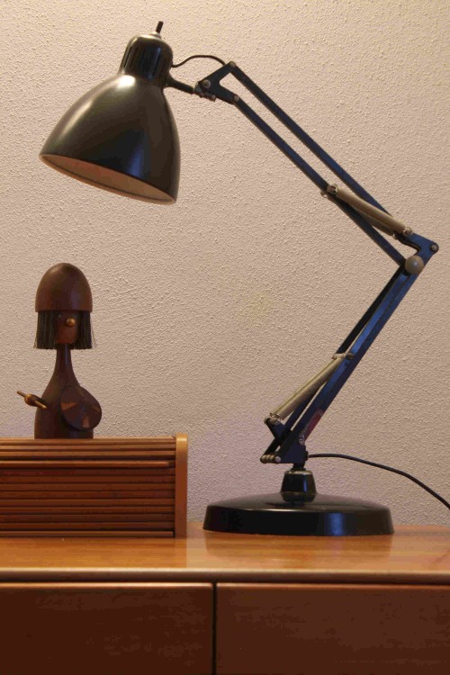 Statuina/spazzola a forma di...