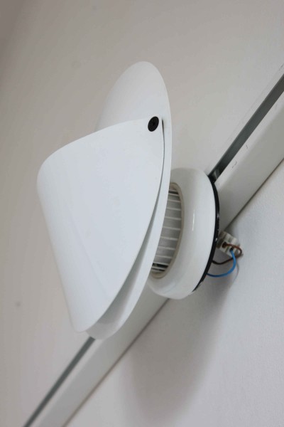 Coppia di lampade da parete modello Giovi design Achille Castiglioni per Flos