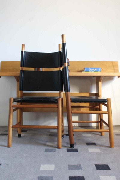 Coppia di sedie Kentucky design Carlo Scarpa per Bernini