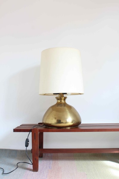 Hammered brass table lamp, Italian production, 1970s