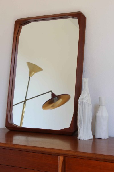 Specchio in legno lavorato design Dino Cavalli per Tredici Pavia