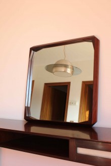 Specchio in legno lavorato design Dino Cavalli per...