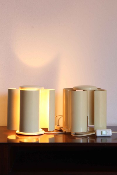 Coppia di lampade da tavolo modello, design Studio D.A. (Casati Ponzio)e )  per Lamperti
