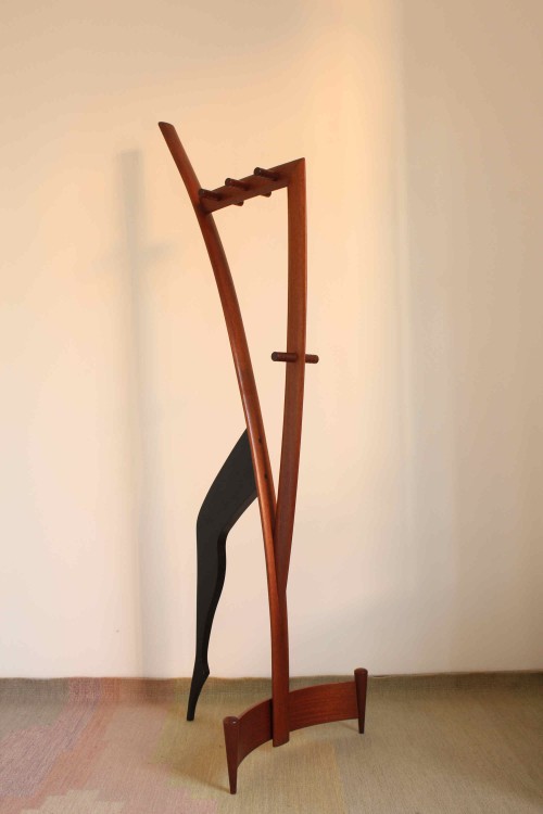 Wooden floor coat rack, 80s design...