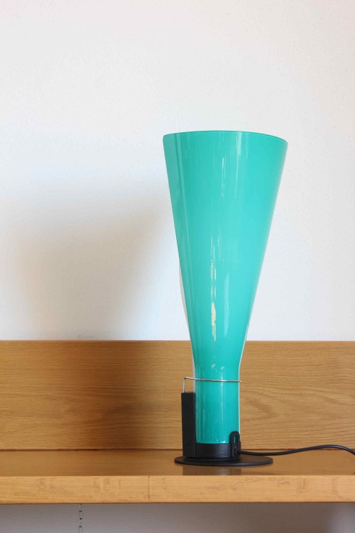 Lampada da tavolo Produzione Veluce