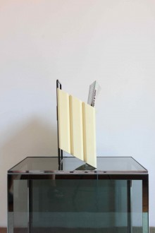 Portariviste Pocket design Andries Van Onck per Magis 2