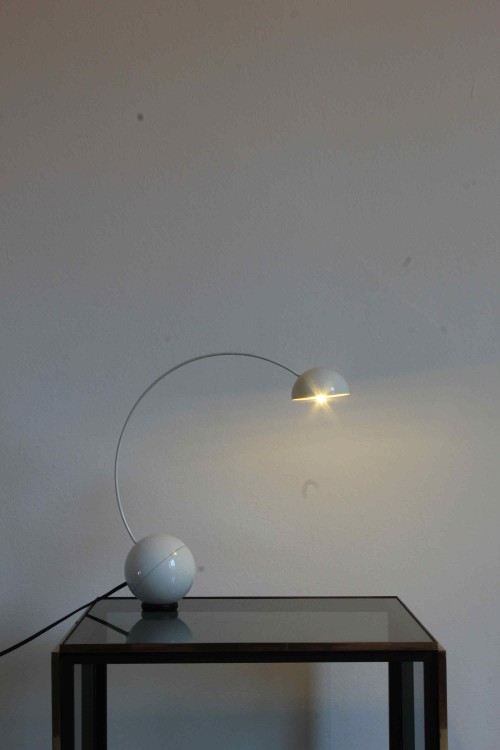Lampada da tavolo modello Gobbo...