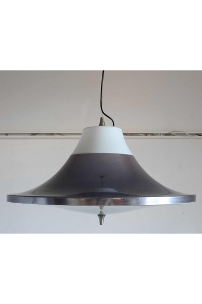 Space Age pendant lamp produced by Reggiani