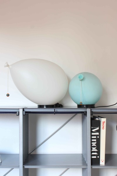 Lampada da tavolo o parete modello Ballon design Yves Christin per Bilumen