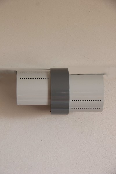 Coppia di appliques modello Clipeo design Eric Gottein per Artemide