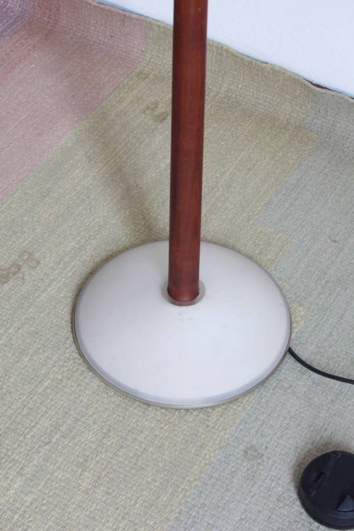 Lampada da terra modello Pao design...