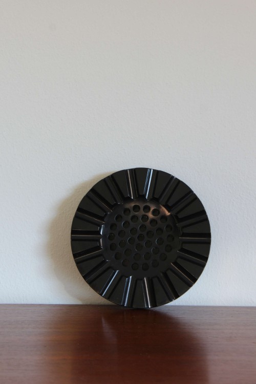4637 Ashtray by Anna Castelli...