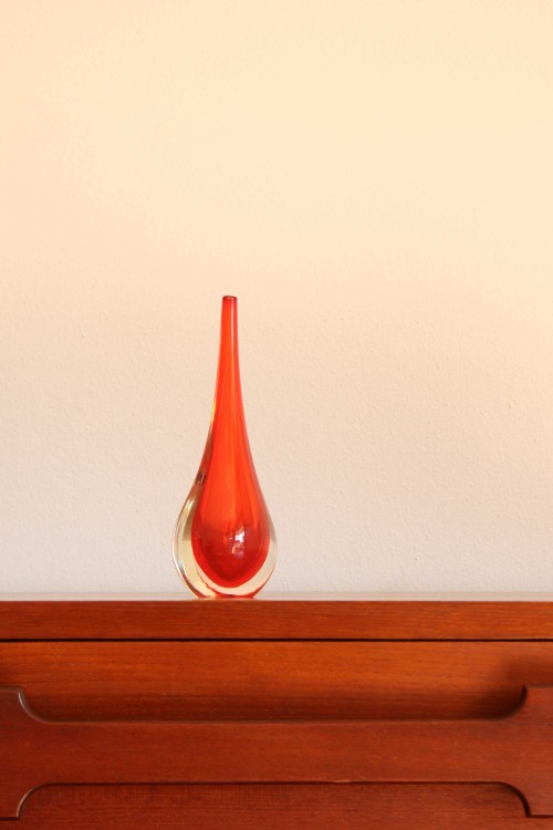Small Murano glass drop vase