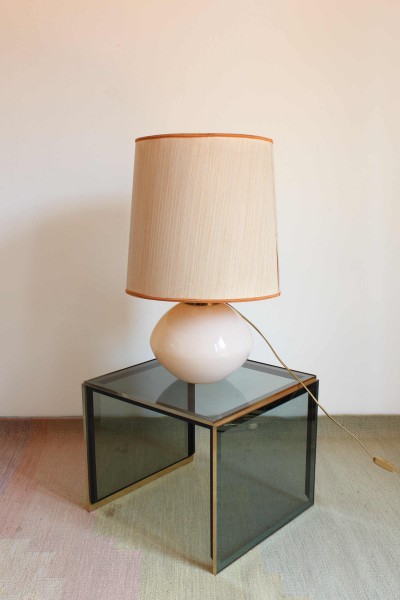 Table lamp with Murano blown glass base, probably produced by Veart.