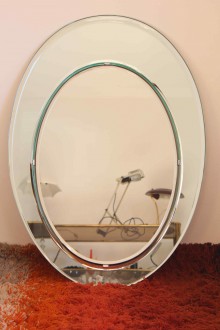 Oval mirror in cut glass produced by Cristal Art in the... 2