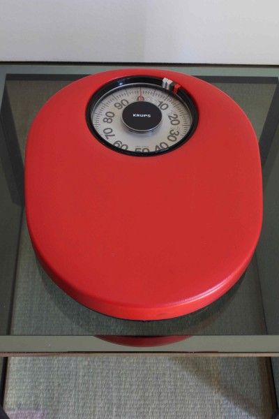 Bilancia pesa persone anni '70 design Space Age produzione Krups