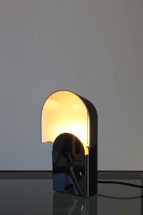Lampada da tavolo modello Pala design...