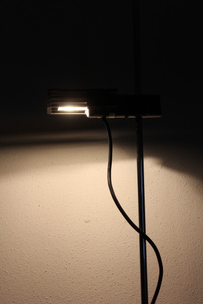 Lampada Wing 628 da terra di Bruno Gecchelin per Oluce