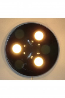 Triteti wall light design Vico Magistretti for Artemide 2