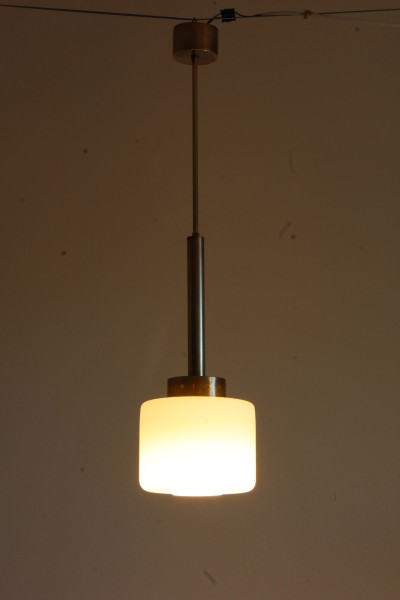 Lampadario a sospensione sullo stile di Stilnovo