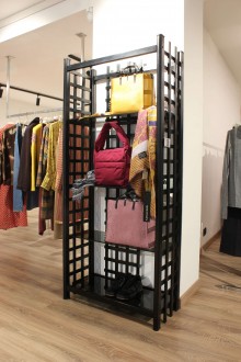 Libreria scaffalatura sullo stile di Mackintosh 2